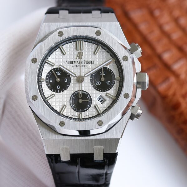 Audemars Piguet - Royal Oak Chrono 26331 SS/SS White/Black BF A7750