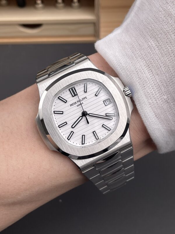Patek Philippe - Nautilus Jumbo 5711 SS/SS White/Stk 3KF V4 A324 - Image 9