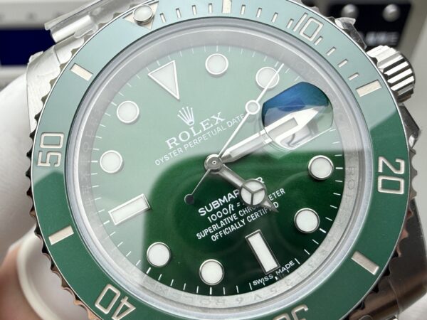 Rolex - Hulk Submariner 116610LN 904L 41mm 3235 SS/SS Green Clean Factory - Image 5