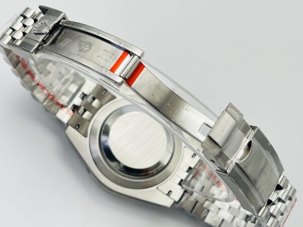 Rolex - Pepsi GMT II 126710 BLRO Oyster 40mm SS/SS Black Clean DD3285 Super Clone - Image 8