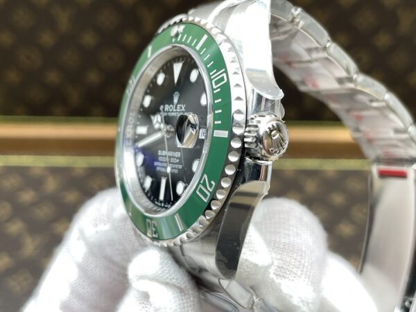 Rolex - Starbucks Submariner 126610LV 41mm 904L SS/SS Green Bezel Clean VR3235 - Image 7