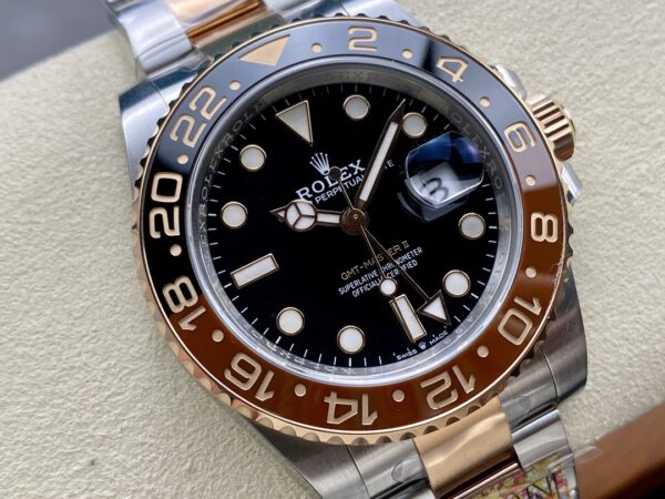 Rolex - Rootbeer GMT Master II 126719 BLRO Black/Brown Ceramic 904L Steel Black Dial - Image 2