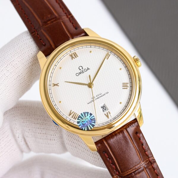 Omega - De Ville Prestige Co-Axial Master Chronometer 41mm Silver Dial Leather Strap Men's Watch - Image 2