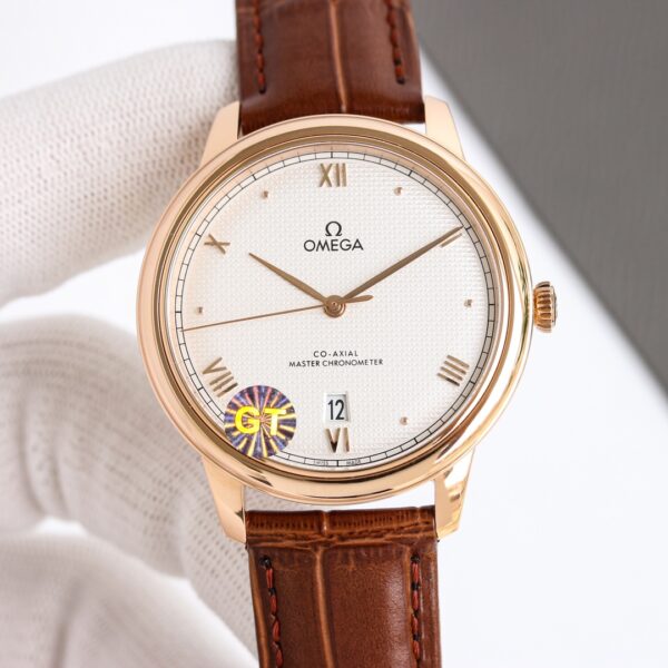 Omega - De Ville Prestige Co-Axial Master Chronometer 41mm Silver Dial Leather Strap Men's Watch - Image 4