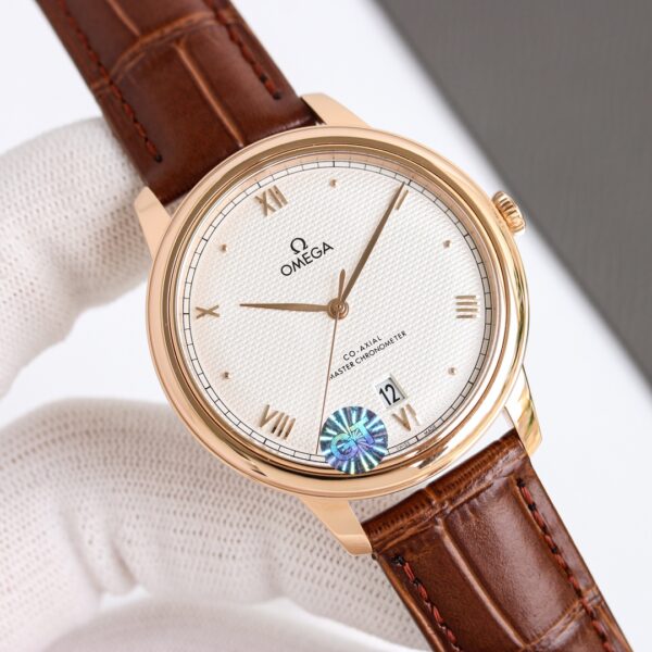 Omega - De Ville Prestige Co-Axial Master Chronometer 41mm Silver Dial Leather Strap Men's Watch - Image 5