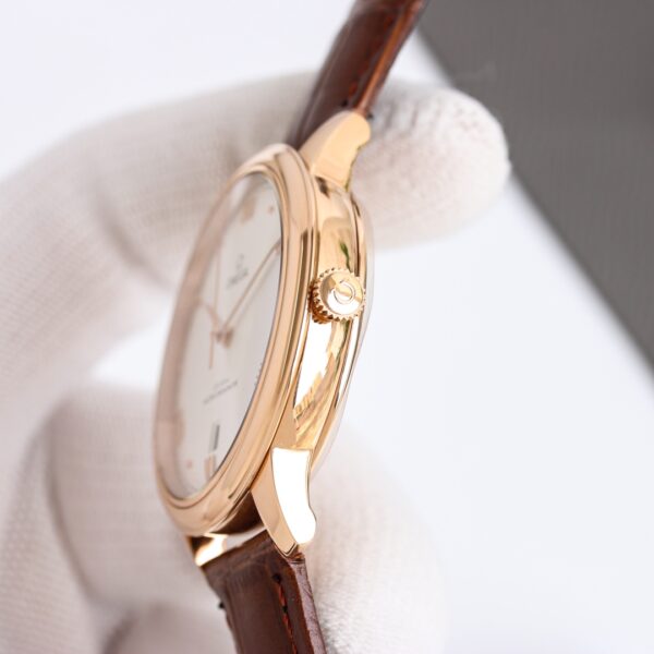 Omega - De Ville Prestige Co-Axial Master Chronometer 41mm Silver Dial Leather Strap Men's Watch - Image 7