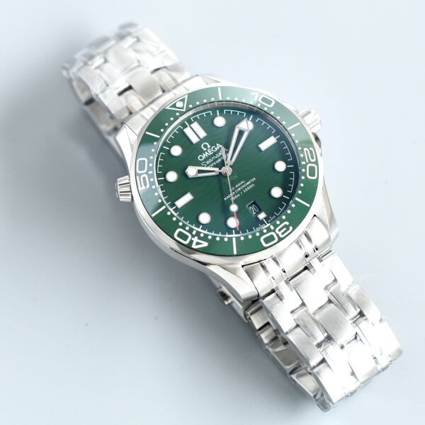 Omega - Seamaster 300m 42mm SS/SS Dark gREEN Dial VS A8800 Super Clone - Image 10
