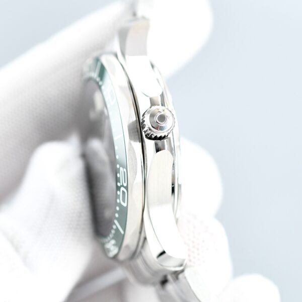 Omega - Seamaster 300m 42mm SS/SS Dark gREEN Dial VS A8800 Super Clone - Image 7