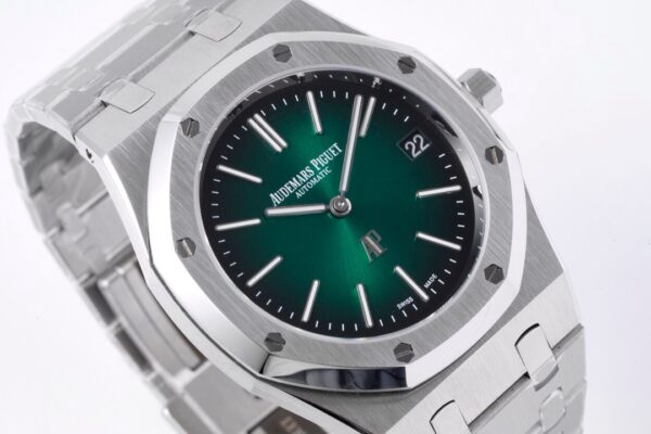 Audemars Piguet - Royal Oak 15202 39mm SS/SS Green Dial BF A2121 - Image 2