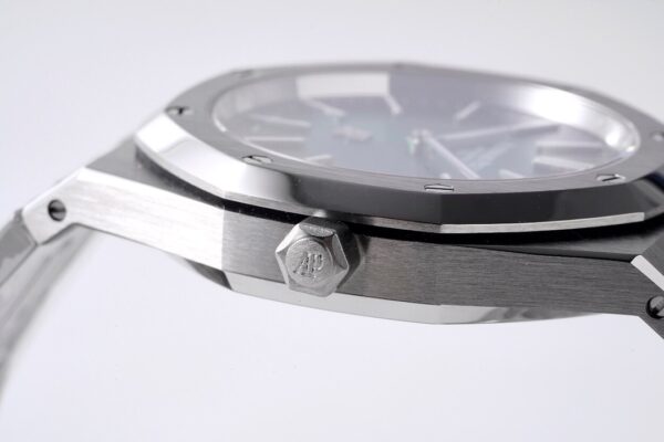 Audemars Piguet - Royal Oak 15202 39mm SS/SS Green Dial BF A2121 - Image 6